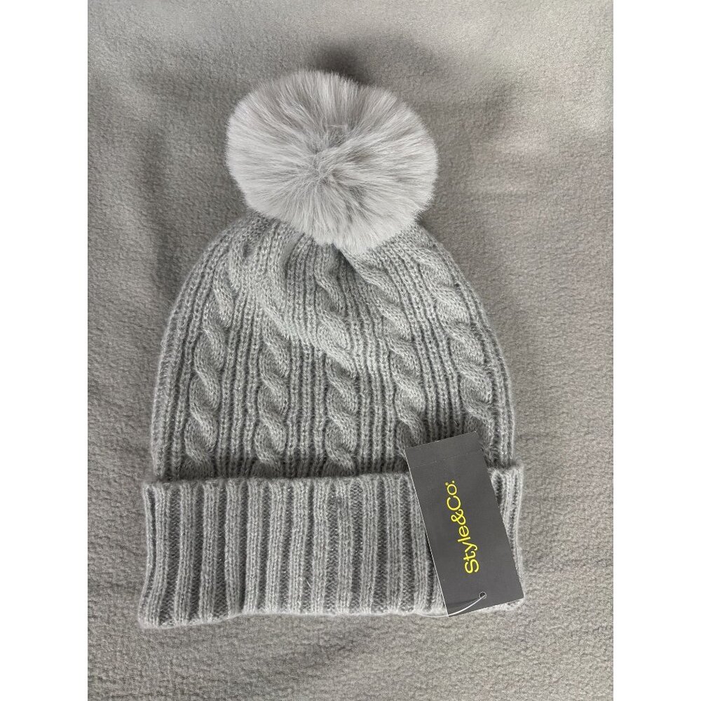 Style & Co. Cozy Gray Knit Beanie Faux Fur Pom Pom One Size New With Tag's